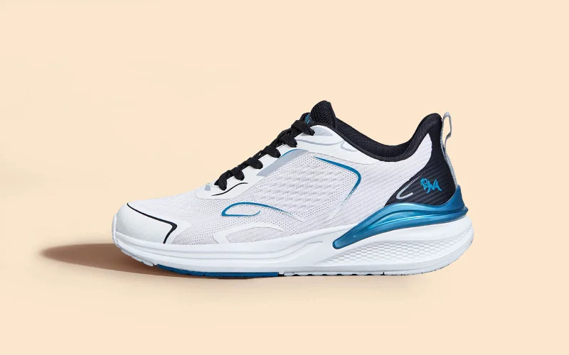 Athletic shoes with dynamic soles-The Movers : White-Black-Blue