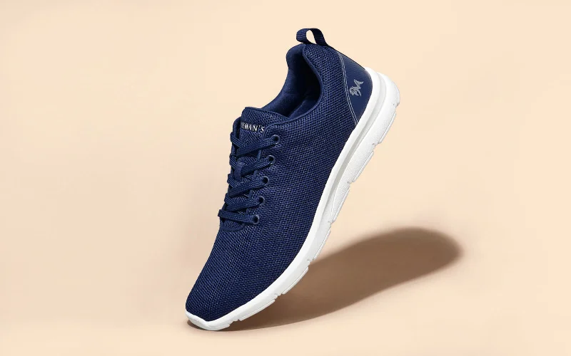 Athletic shoes for active sports-Comfort Stroll Sneakers : Blue