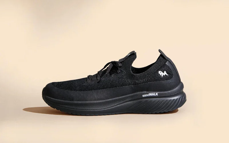 Athletic shoes with sleek midsoles-Ease Walk Sneakers : Black