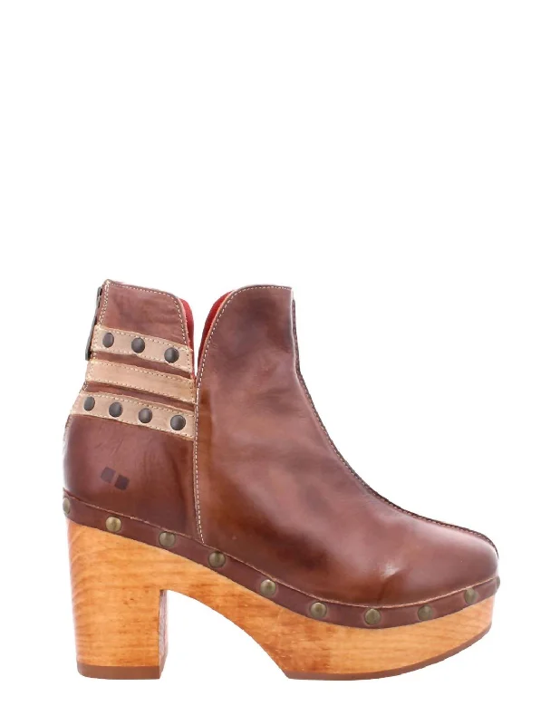 Ankle Boots with chain detailAnkle Boots with chain detailViena Ankle Boot In Almond Oats Rustic