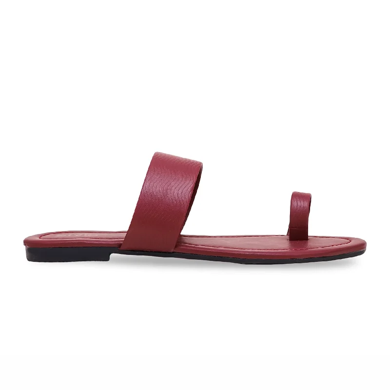 Stylish Slippers for Men with Classic Design-Maroon Casual Chappal CL1563