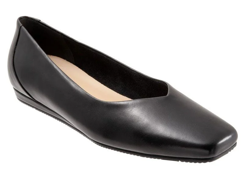 Softwalk Vellore - Women's Flat