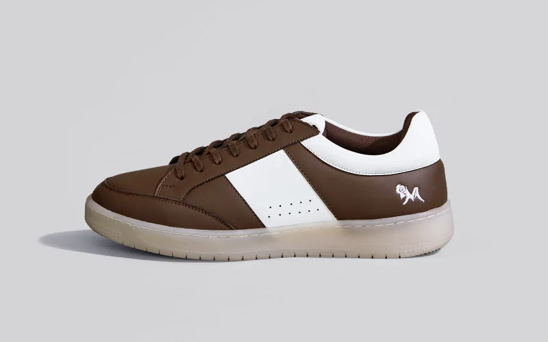 Athletic shoes for mixed sports-City Strides : Brown-white